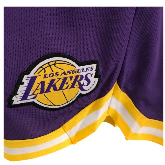 NBA Lakers LaBron James Basketball Short Purple XL & Large NWT - Picture 4 of 12